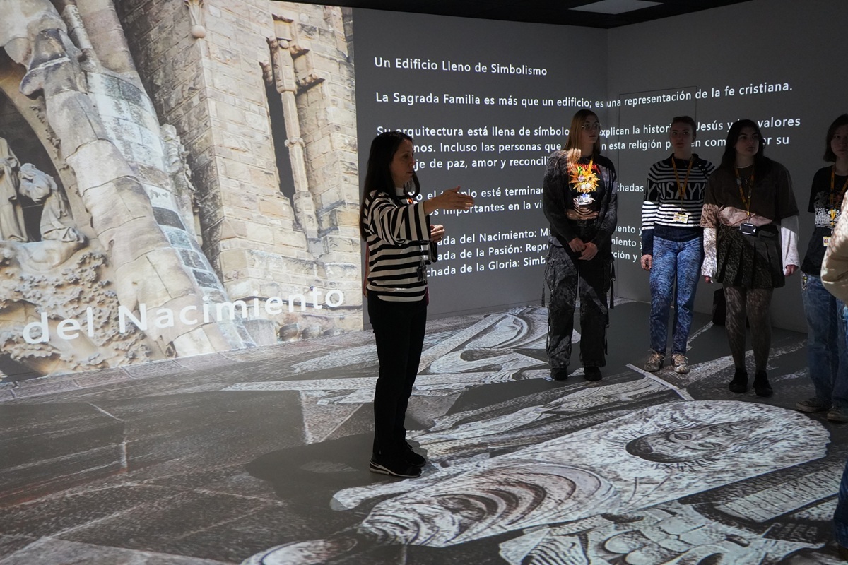 A Level Spanish students are having a lesson on Spanish architecture in the Immersive room