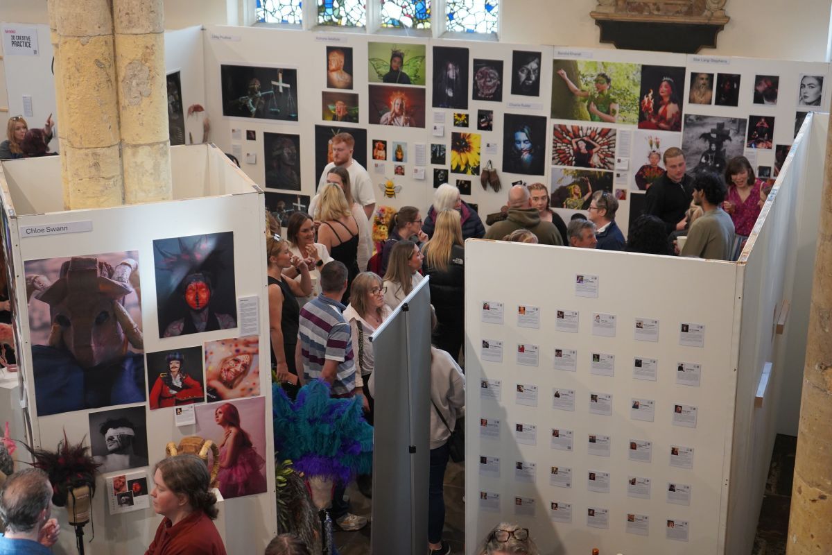 Degree Show 12