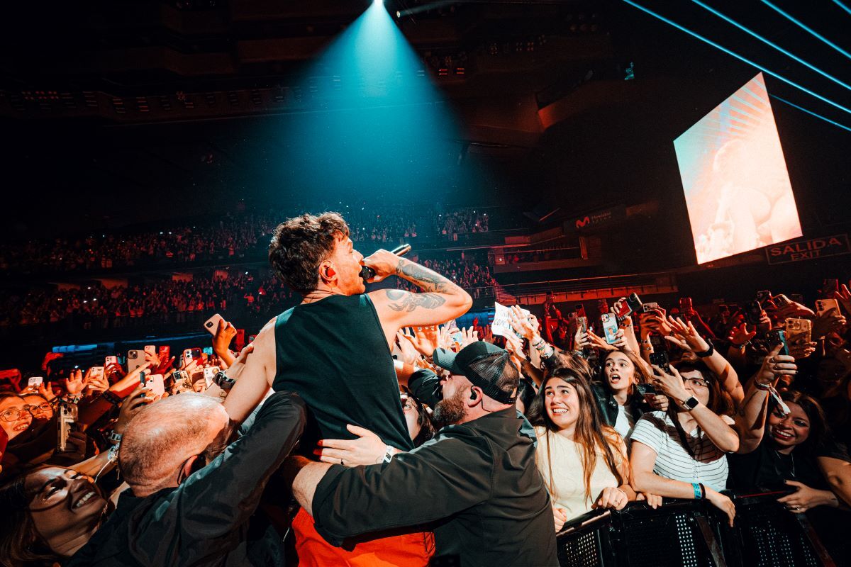 Louis Tomlinson Lily Ajaib 3