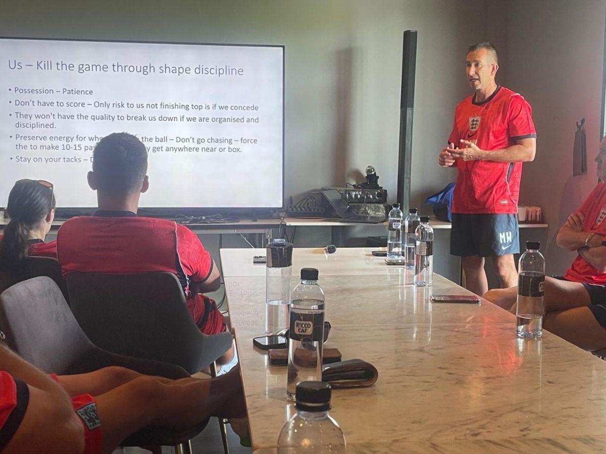 Matty Wain leading analysis for England Seniors squad