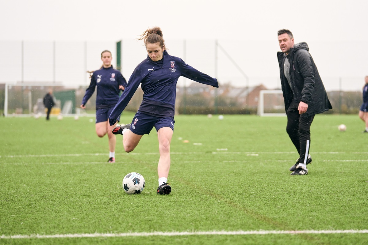 Sport coaching for womens football team
